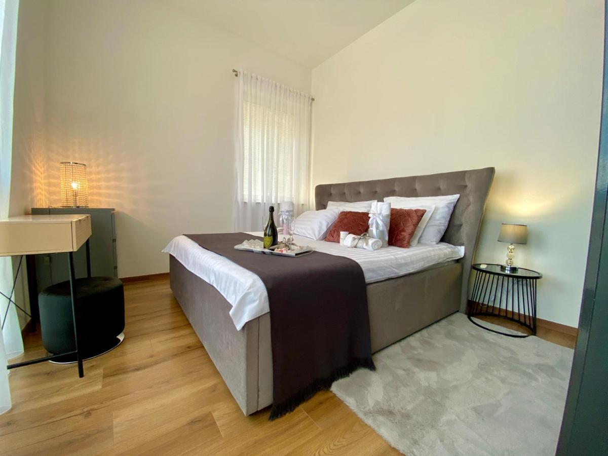 Apartamento Apartman Sogni D'Oro Pula Exterior foto