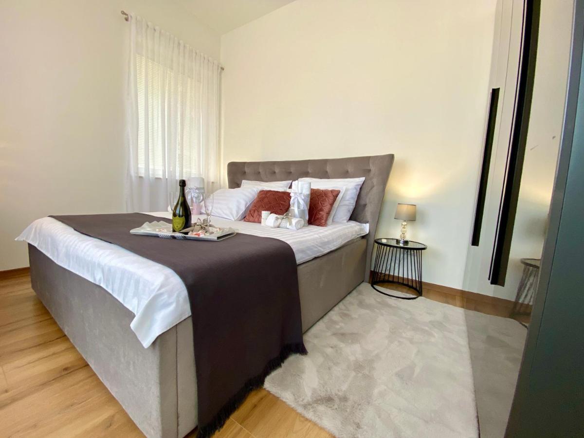 Apartamento Apartman Sogni D'Oro Pula Exterior foto