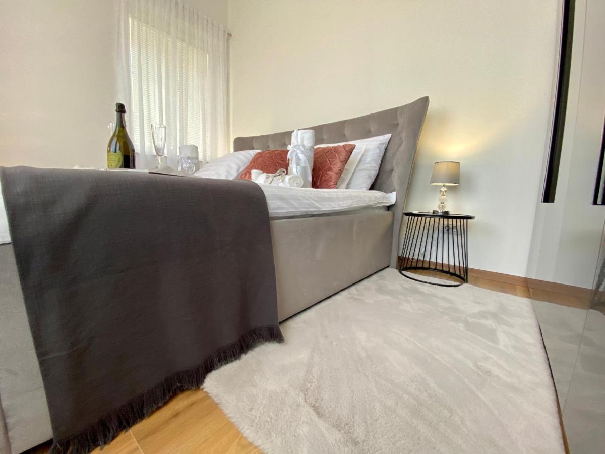 Apartamento Apartman Sogni D'Oro Pula Exterior foto